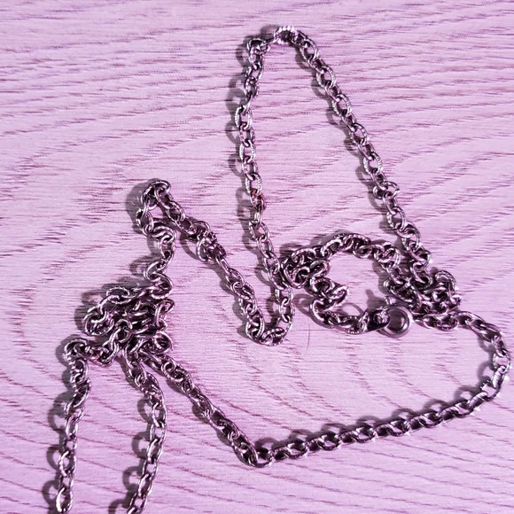 Healing Pendant Necklace - Picture 3 of 4